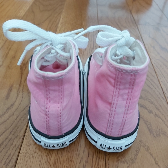 Toddler girl converse shoes - Picture 6 of 7